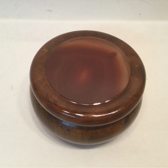 Vintage Hand Crafted Mahogany Trinket Box w/ Agate Inlay Lid - Made in Brazil - Picture 3 of 5